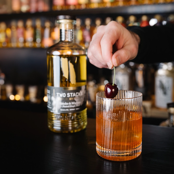 TWO STACKS Smoked & Mirrors Whisky 70cl